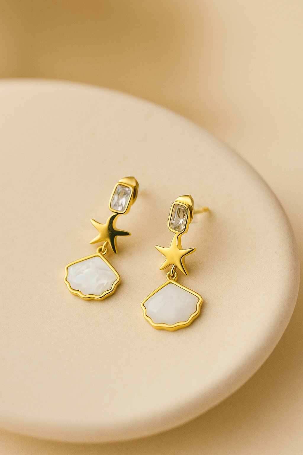 Azure Shells Earrings - 18k Gold Plated Anti-Tarnish