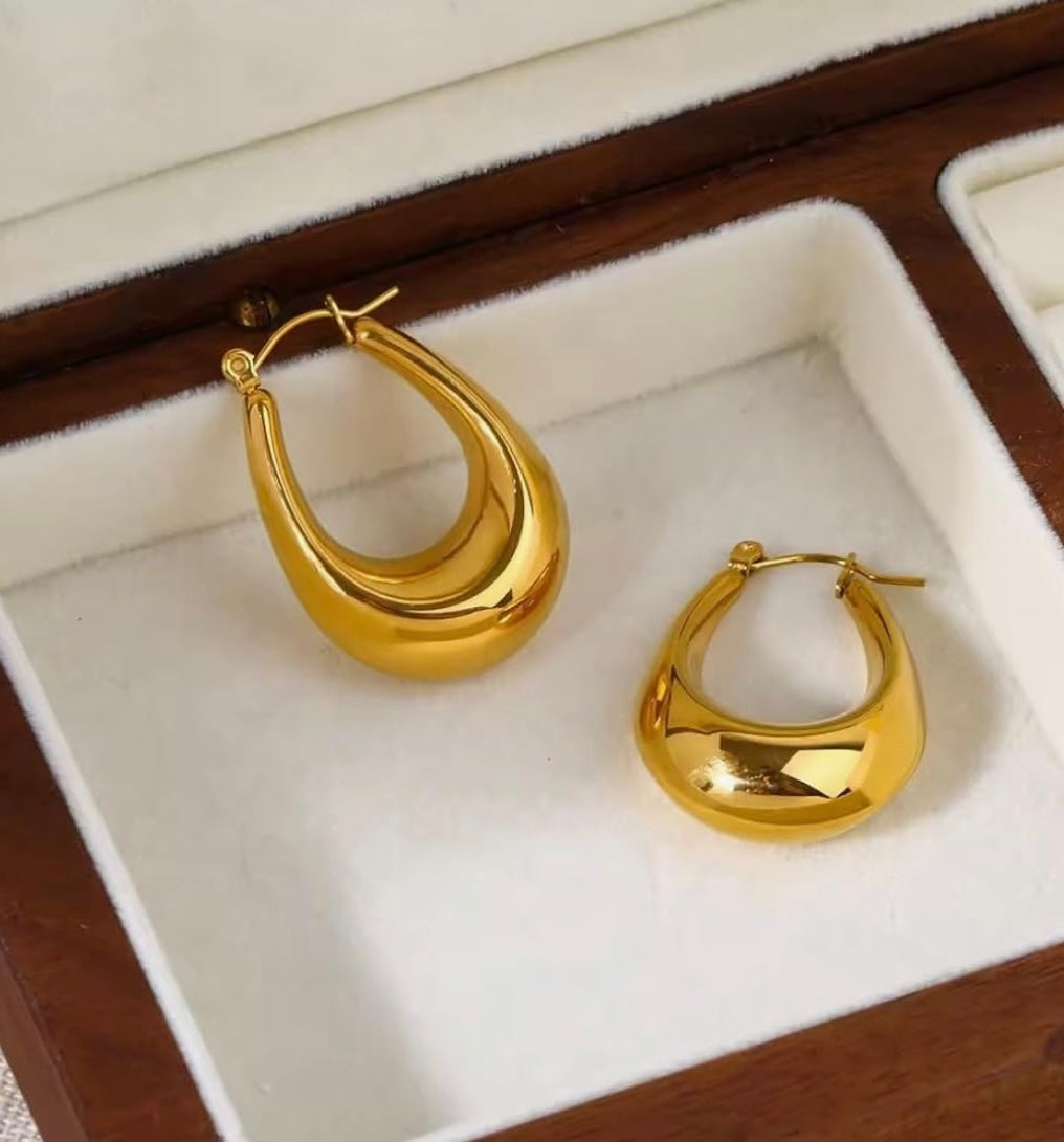 Noira Earrings - 18k Gold Plated Anti-Tarnish