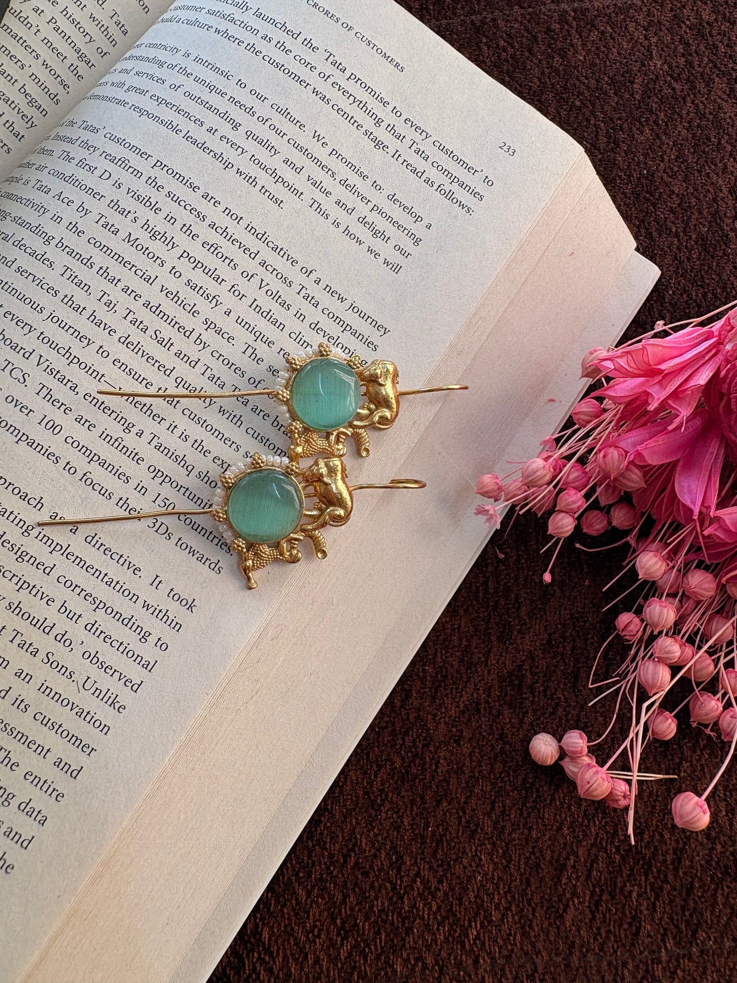 Sunehri - Brass Earcuffs