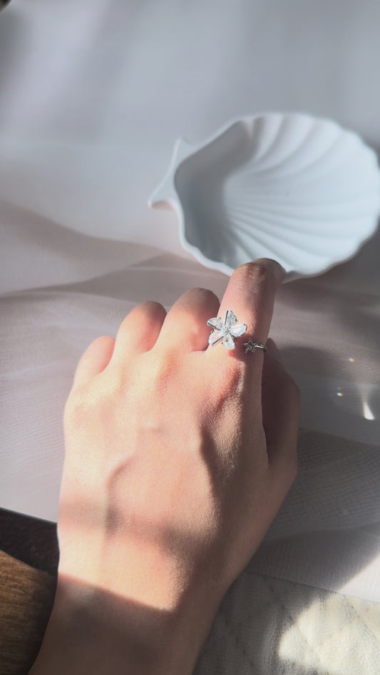 The Rotating Flower Adjustable Ring